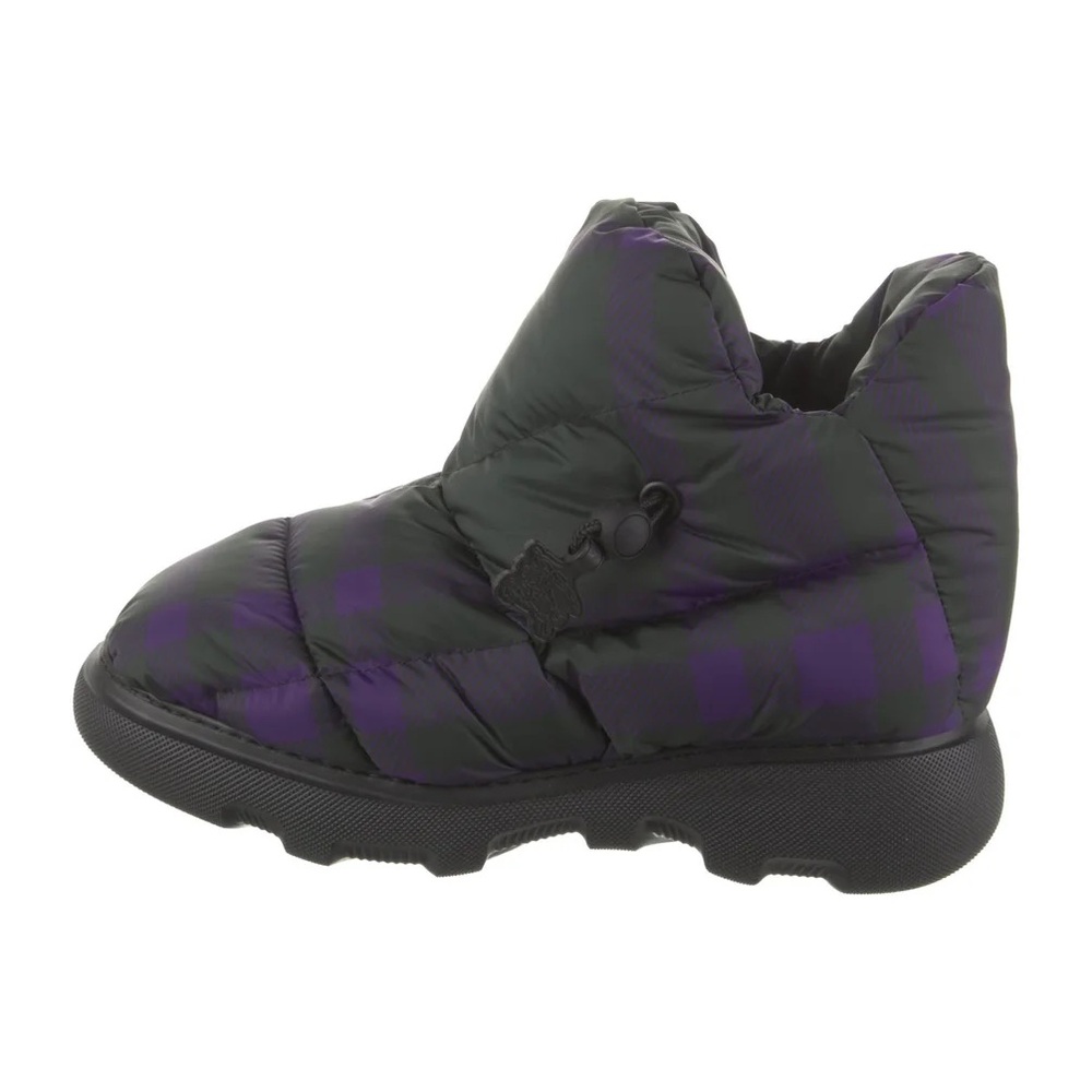 Burberry winter boots